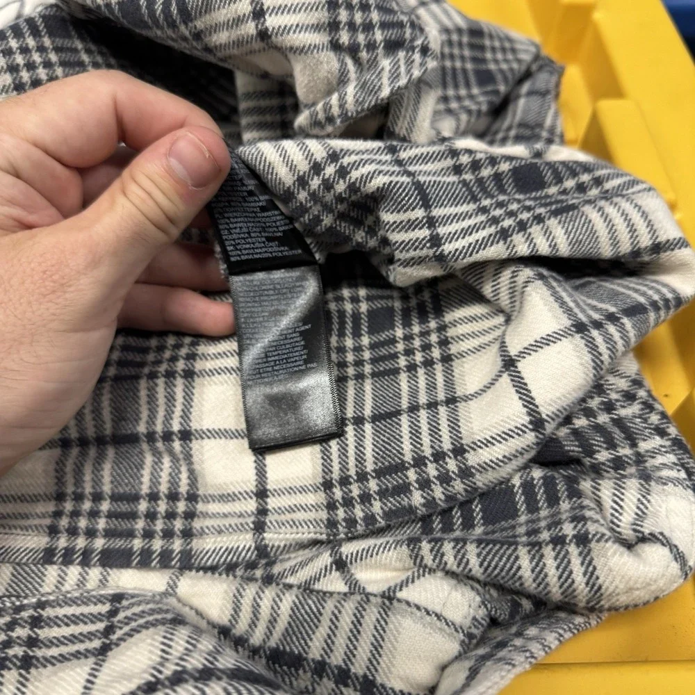 EUC The North Face Black White Gray Plaid Flannel Button Front Casual Shirt Sz L